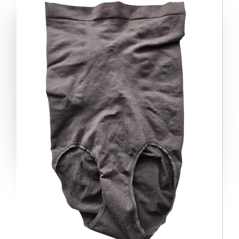 Modern Movement Shaper Briefs Size XL